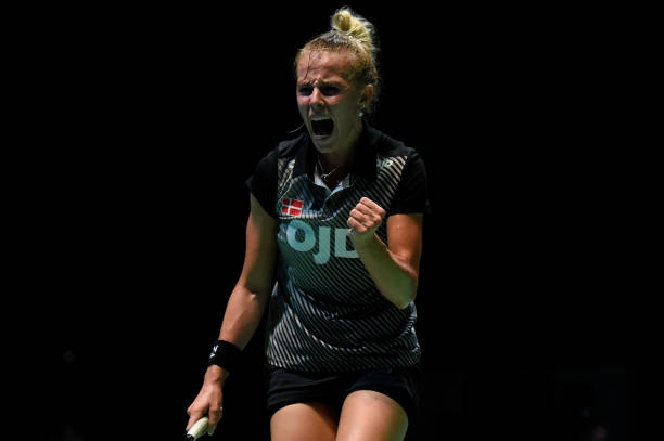 伟强羽毛球拍在职业赛场有身影吗？品牌影响力解析