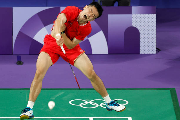 羽毛球出界争议如何避免？裁判视角解析