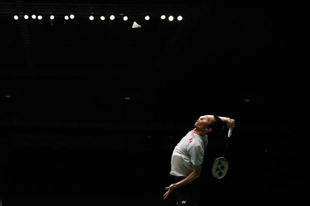 如何正确测量羽毛球场地的宽度？