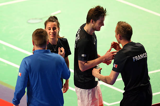 少儿羽毛球比赛入门指南：从握拍到得分全攻略