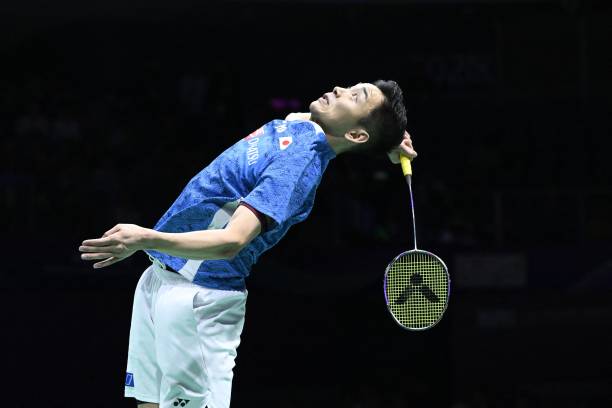 羽毛球杀球和高远球的动作究竟有何不同？