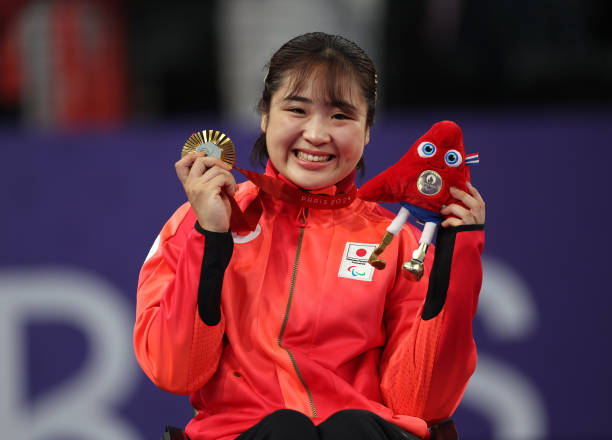 少儿羽毛球大赛视频集锦：每一拍都是成长的印记