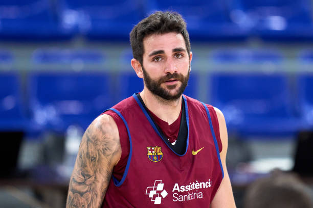 国王vs火箭全场回放：关键第四节逆转，精彩绝杀时刻！