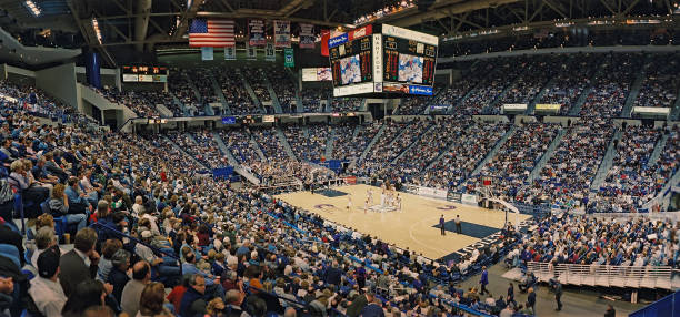 奥尼尔的身高体重：篮球史上最具统治力的体型之一