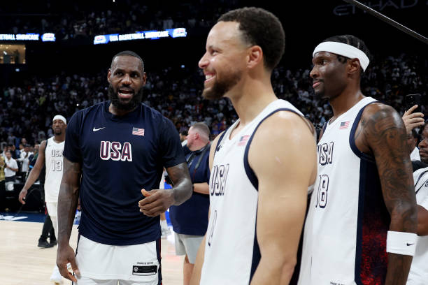 永远的黑曼巴：重温科比最经典的10次扣篮