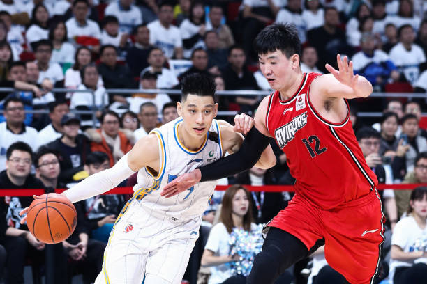 虎扑篮球网官方：篮球技巧教学，提升你的球场表现