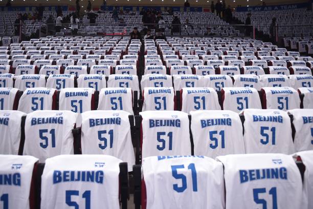 篮球走步算犯规吗？规则与判例全解析