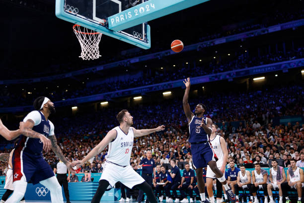 雄鹿夺冠功臣：大洛佩兹在2021年总决赛的关键作用