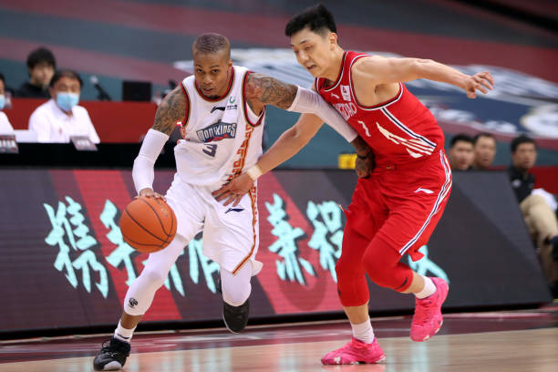 免费看NBA：五大平台直播渠道汇总