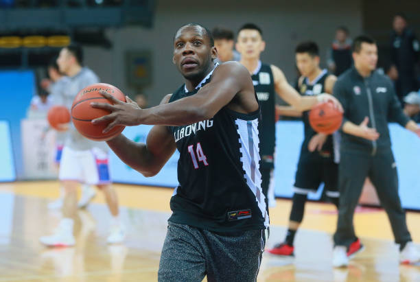 NBA总决赛G2直播：专家解说与球迷互动