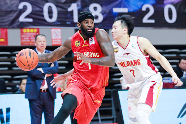 腾讯体育CBA直播：实时比分、精彩回放一网打尽