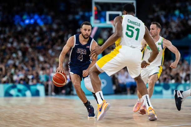 红魔锋霸！卡瓦尼近6场独造9球，效率冠绝全队