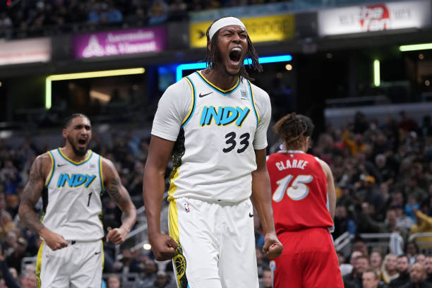 巴克利背身单打教学：掌握低位得分的关键