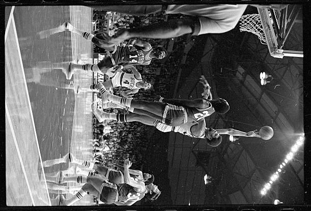 夏季联赛官网首页：比赛直播、回放与精彩瞬间