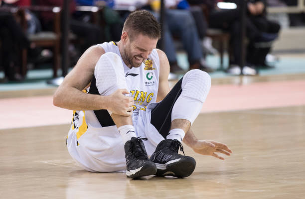 克里斯·保罗的冠军梦碎：2021年总决赛悲情时刻