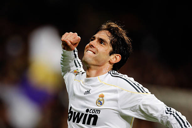 黄旭东与好友联机足球游戏，场面一度失控