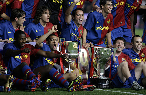 哈兰德女友的时尚穿搭：品味不输明星的超模气场