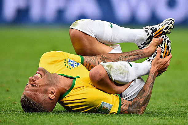 战术与运气的结合：揭秘欧冠冠军教头的成功秘诀