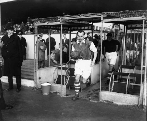 从数据看卡瓦尼欧冠缺阵：球队战术需要还是个人问题？