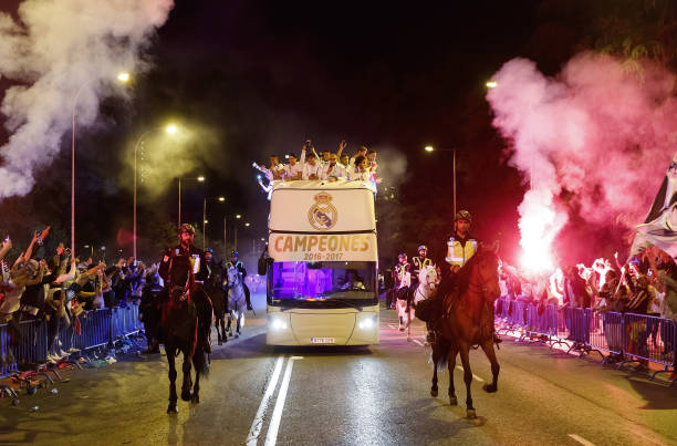 龙珠中超足球经典战役回放：比克门神封堵必进球！