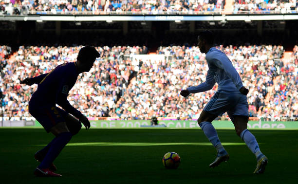 意甲冠军次数对比：尤文图斯、AC米兰和国际米兰的三足鼎立