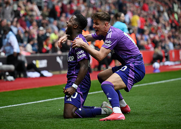 日本足球鸟谷：从无名小将到亚洲之星的崛起之路