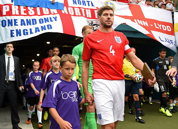 头球破门大师：那些改变比赛走向的空中王者