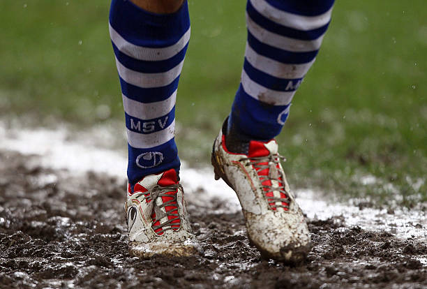 2021年法甲冠军争夺战：大巴黎VS里尔的终极对决