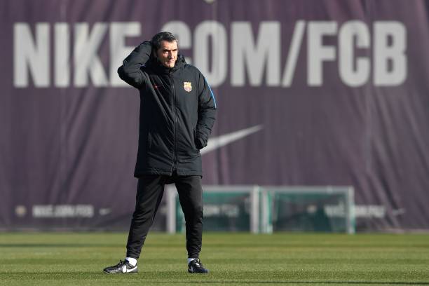 两位传奇教练的轨迹：里杰卡尔德的巴萨王朝与穆里尼奥的国米三冠王