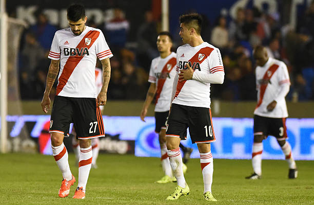 （风格：引入社会性讨论，吸引对体育政策和发展感兴趣的观众）