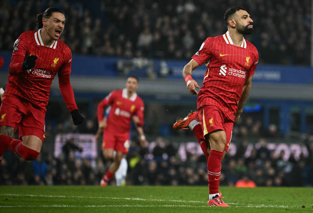 欧冠16强比赛时间调整：部分场次因故更改开球时间