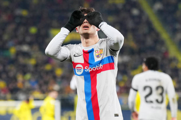 辽宁省足球俱乐部运营模式与财政状况