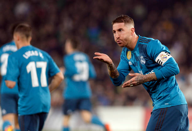 贝吉塔的射门必杀技！龙珠足球直播全记录