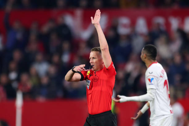 德甲冠军阵容背后的数据：进球、助攻与防守功臣