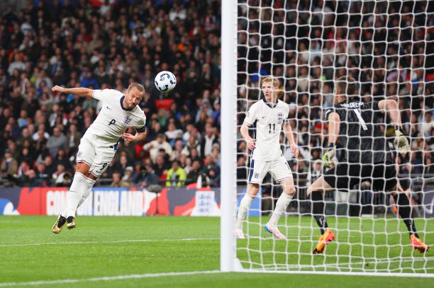 点球罗Penaldo评测：简单却令人上瘾的足球游戏