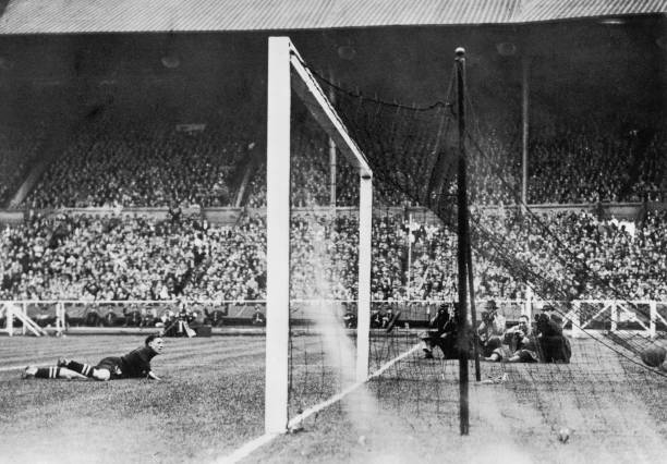 2022欧冠资格赛赛程全解析：通往小组赛的晋级之路