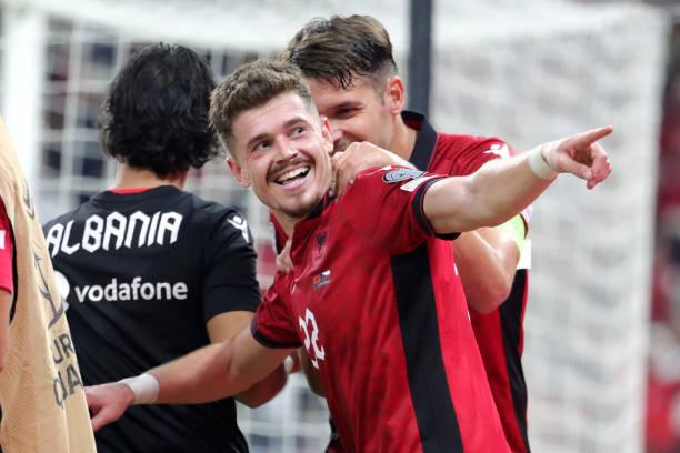 盖德穆勒球场：传奇射手的永恒殿堂