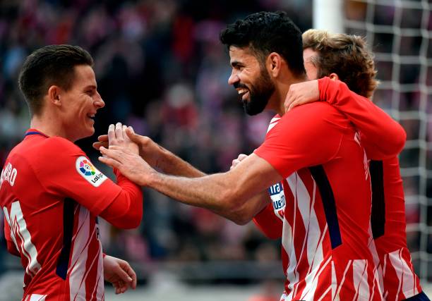 边看边聊！在法甲直播360足球直播吧免费观看与万千球迷一起激情讨论，共享足球之夜。