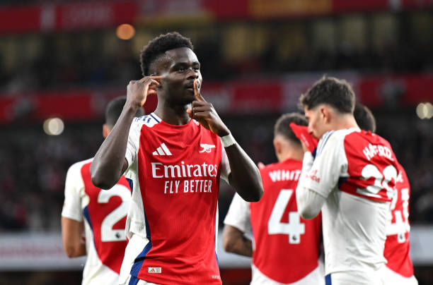 去年欧冠亚军主帅的战术布局与临场指挥分析