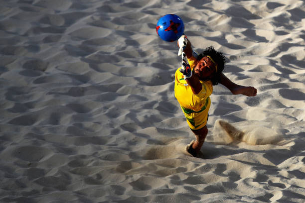 齐达内的球技在足坛历史上能排第几？