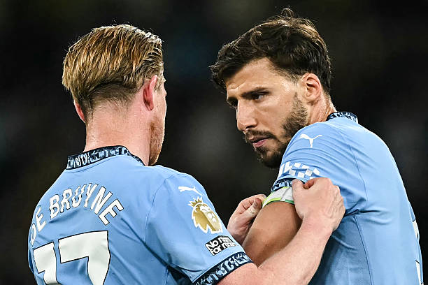 今天的足球直播时间表：别错过任何一场焦点战！