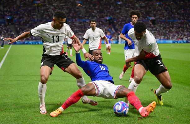 罗纳尔多·纳扎里奥的体型变化：从巅峰到退役的体重演变