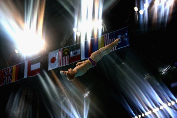 跳远技术解析：如何最大化腿部伸展效果