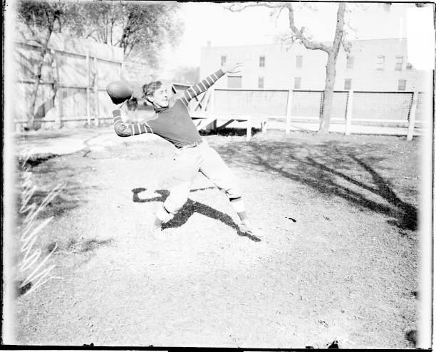 从豪门公子到政商精英，霍启刚的身价成长之路