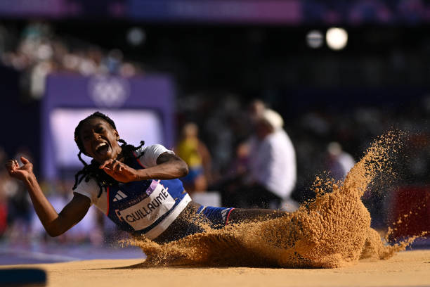 苏炳添全运会11秒5，展现亚洲飞人实力