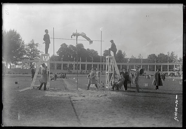 从搭档到挚友：吴敏霞与郭晶晶的跳水情缘