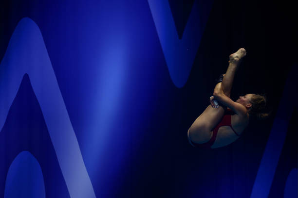 不同水域环境下的救生员跳水技巧