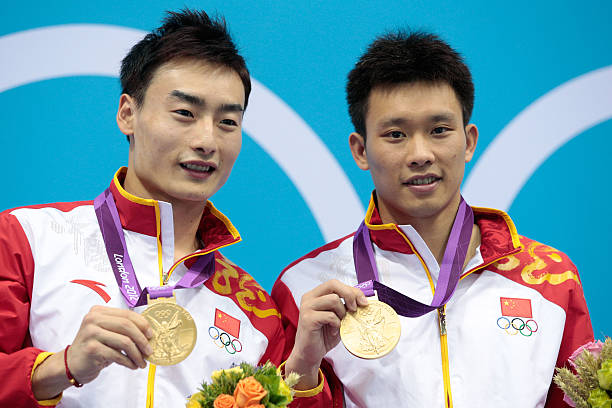 宁泽涛腹肌训练日常曝光，原来男神是这样练成的！