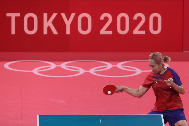 中国女乒再创辉煌：盘点历届世界第一女单选手