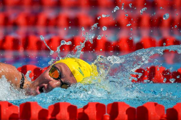 上海游泳教练收费行情：如何选择性价比高的教练